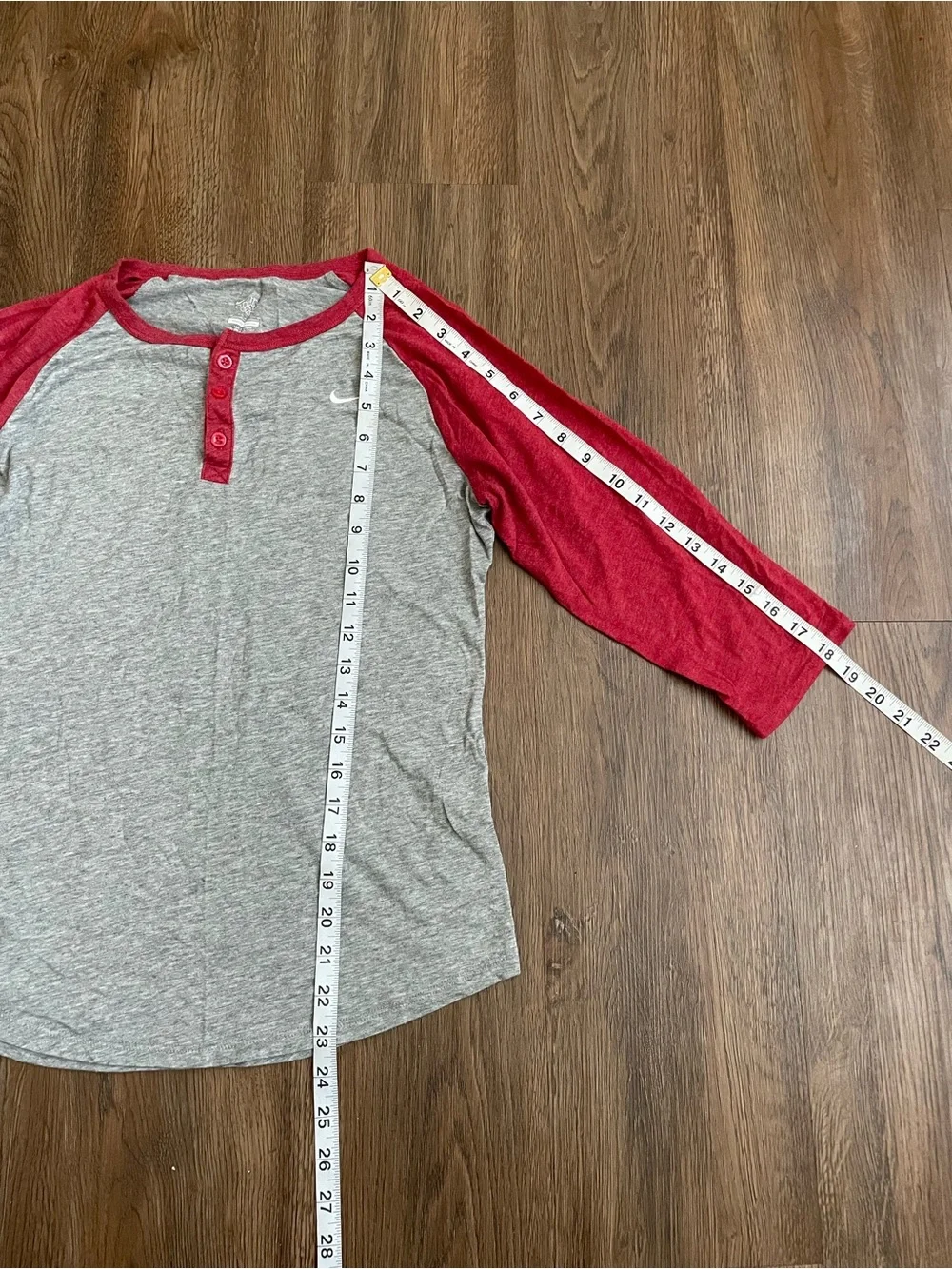 Nike The Athletic Dept. Gray & Red Henley Quarter Sleeve Tee Women’s Size M